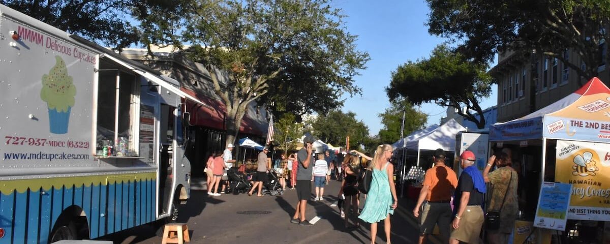 Tarpon Springs le da luz verde a los camiones de comida en Sponge Docks, en el centro de la ciudad