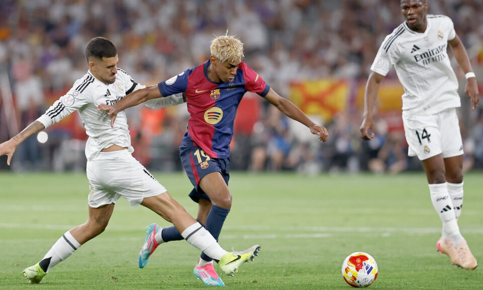 Lamine Yamal se agiganta en los días grandes