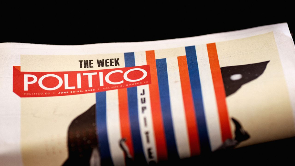 La redacción de Político inicia una batalla legal contra sus directivos debido al uso de la IA