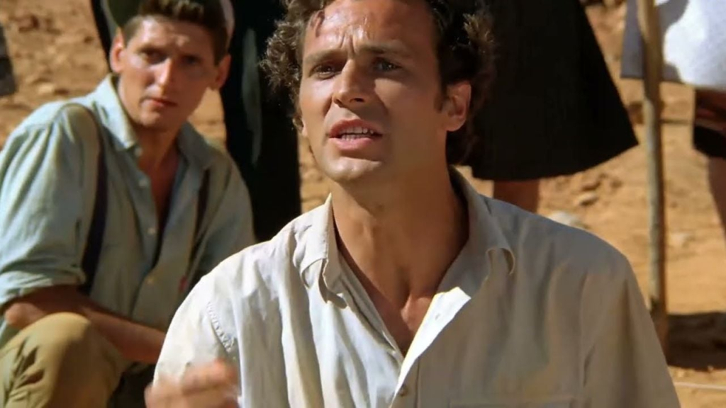 Debutó hace 37 años en una cutre película española, pero ahora es uno de los galanes más importantes de todos los tiempos. ¿Le reconoces?