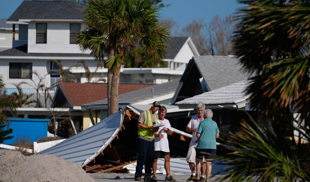 Los costos de seguro son más altos para los propietarios de viviendas y condominios de Florida
