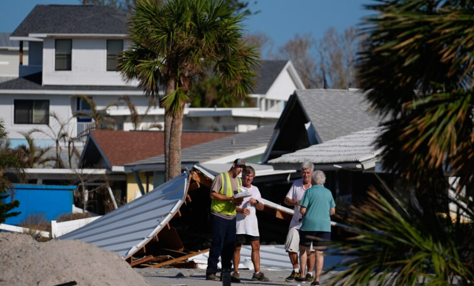 Los costos de seguro son más altos para los propietarios de viviendas y condominios de Florida