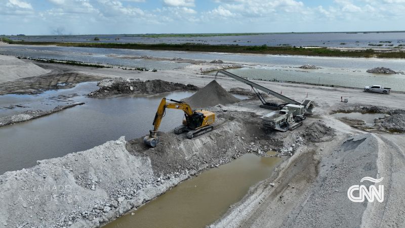 CTE Everglades PT1 PICS H.00_06_45_15.Still010.jpg