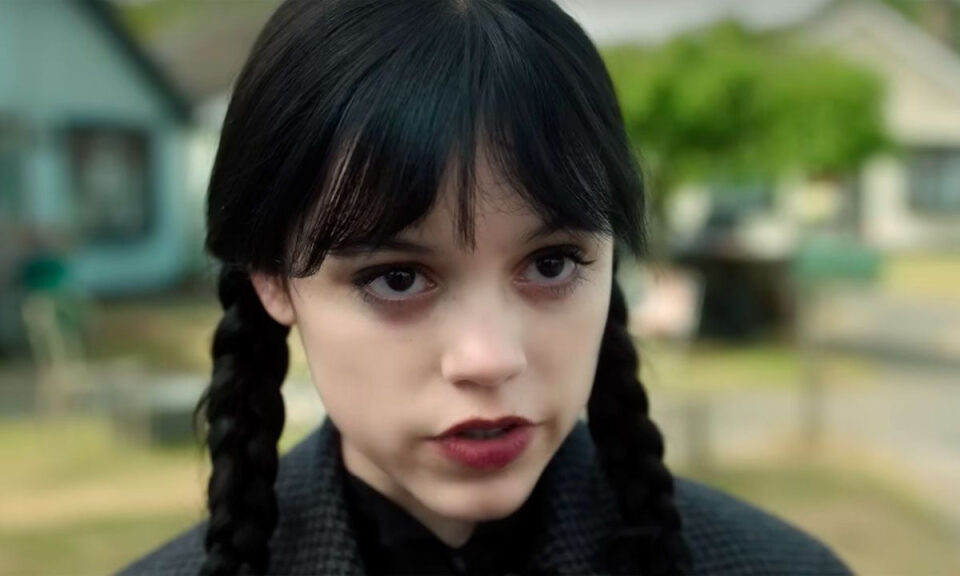 Ya puedes ver la temporada 2 de ‘Miércoles’ antes de su estreno: “¿Tus servicios como asesino también figuran online?”