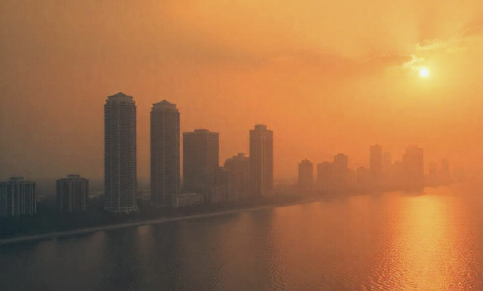 Una nube gigante de polvo del Sahara se abalanza sobre Florida: Miami no escapa del fenómeno