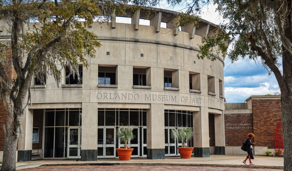 Premios del Condado de Orange $ 5.5 millones del impuesto turístico a grupos culturales