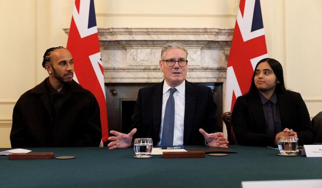 «Mi voz no fue escuchada»: Hamilton impulsa una reforma educativa en Reino Unido