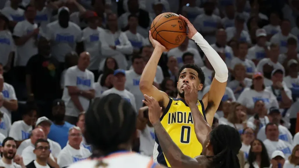 Tyrese Haliburton conmociona a la NBA con su tiro ganador en el Partido 1 de las Finales 2025 vs. OKC | Sporting News Argentina