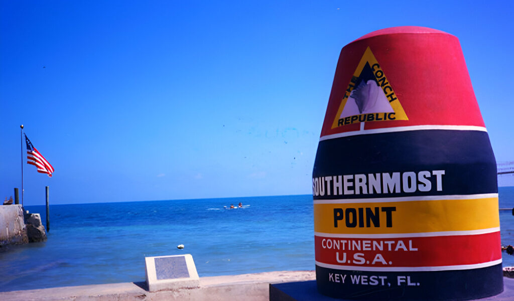 Por reparaciones: retirarán por un año la boya Southernmost Point de Key West