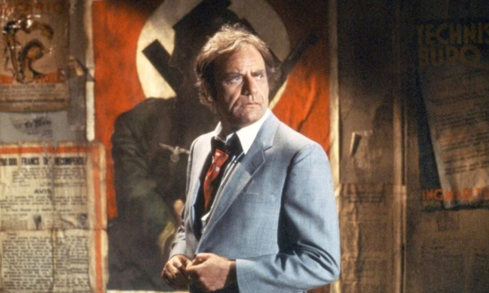 Vic Morrow murió en el rodaje de ‘Twilight Zone’, pero antes dijo esto: «Tengo que estar loco para hacer esta toma. Debería haber pedido un doble»