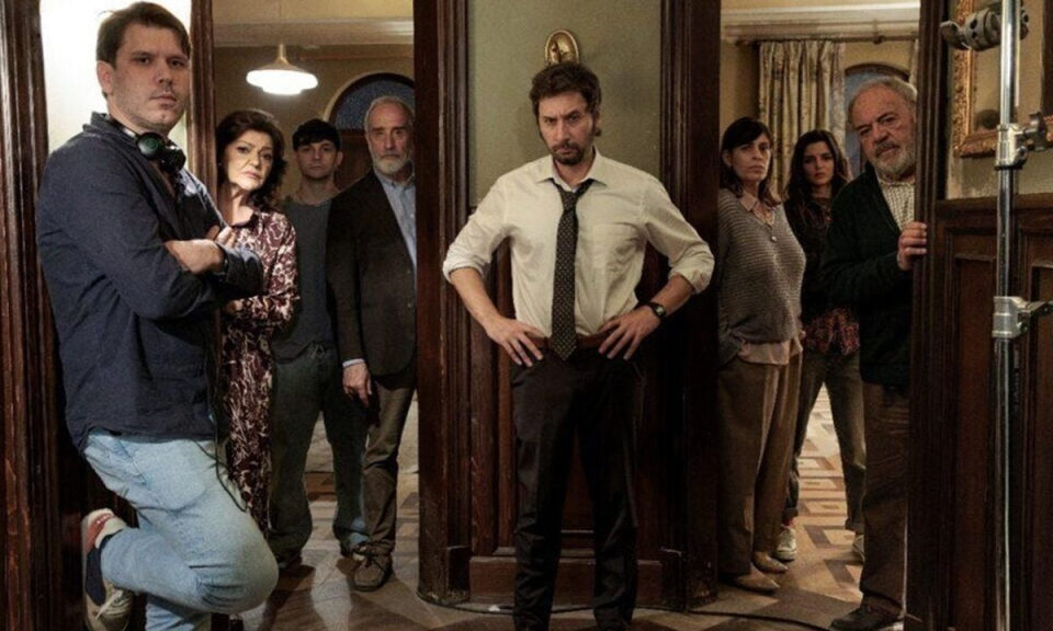 Os convocamos a la reunión más extraordinaria de vecinos: llega a los cines ‘Votemos’