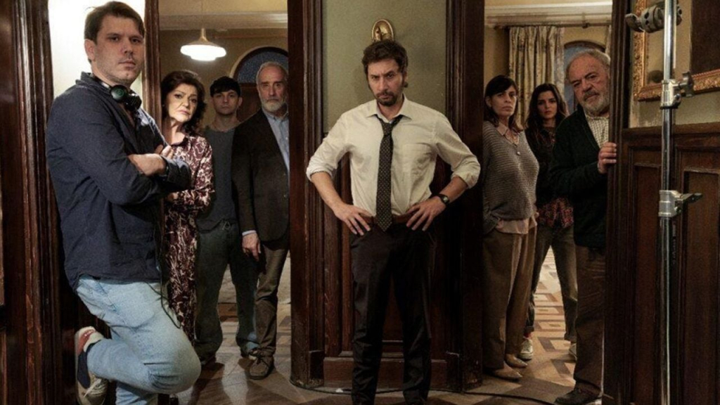 Os convocamos a la reunión más extraordinaria de vecinos: llega a los cines ‘Votemos’