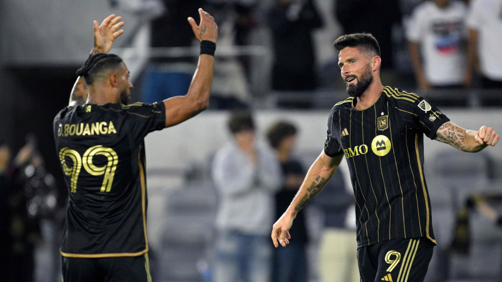 Giroud: “Nuestra confianza cada vez es más alta”