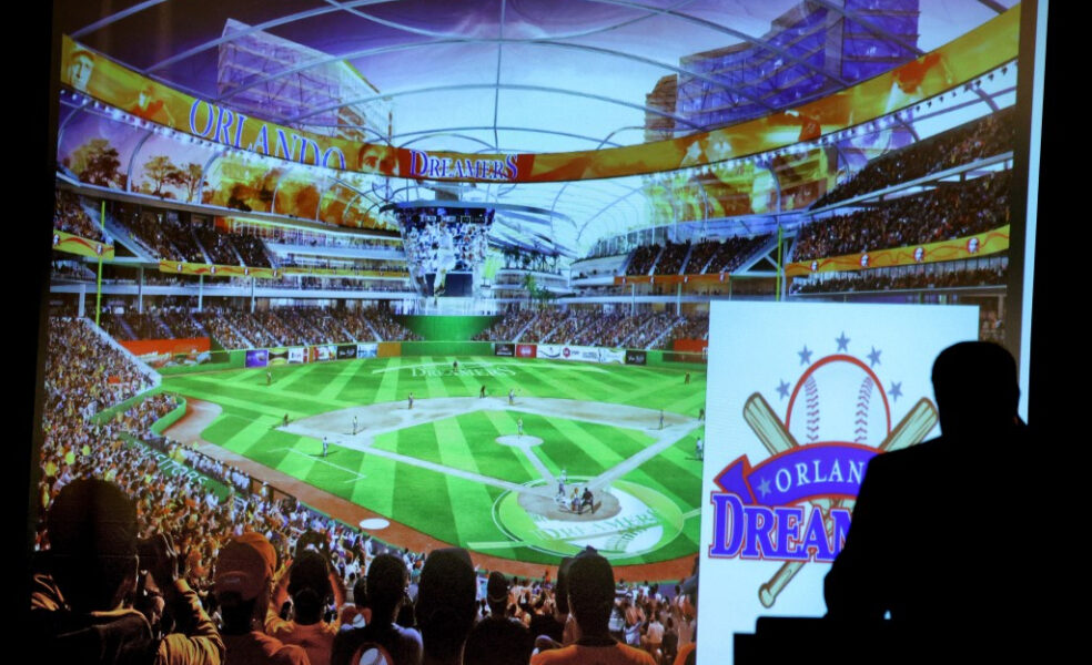 Orlando Dreamers esperan que el Condado de Orange se acerca al plato y respalde la oferta de béisbol