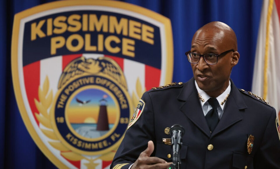3 COPS DE BISSIMMEE disparados, otros degradados en el escándalo de fuerza excesiva