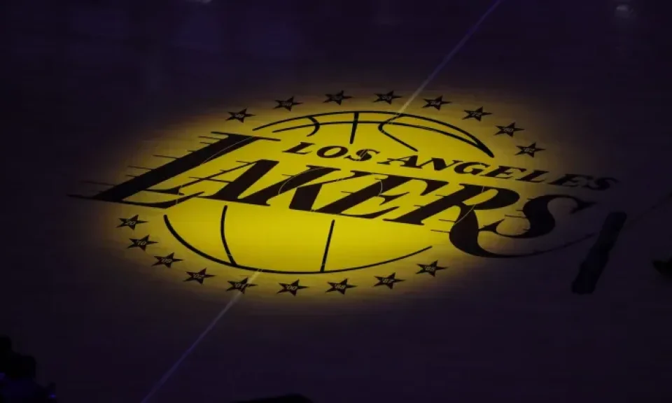 Los Lakers tienen nuevo dueño: los Buss ceden al equipo tras 46 años en la venta más grande de la historia | Sporting News Argentina