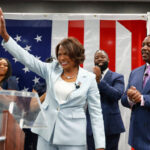 Val Demings dice que no se postulará para el alcalde del condado de Orange