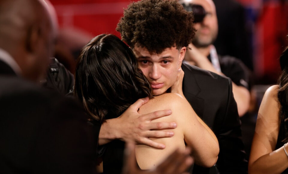 Walter Clayton Jr. emocional seleccionado No. 18 en el draft de la NBA, se dirigió a Utah