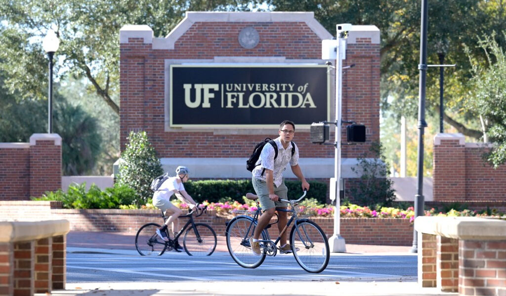 Maxwell: En la Universidad de Florida, la supremacía blanca honra mientras se eliminaban los esfuerzos de diversidad.