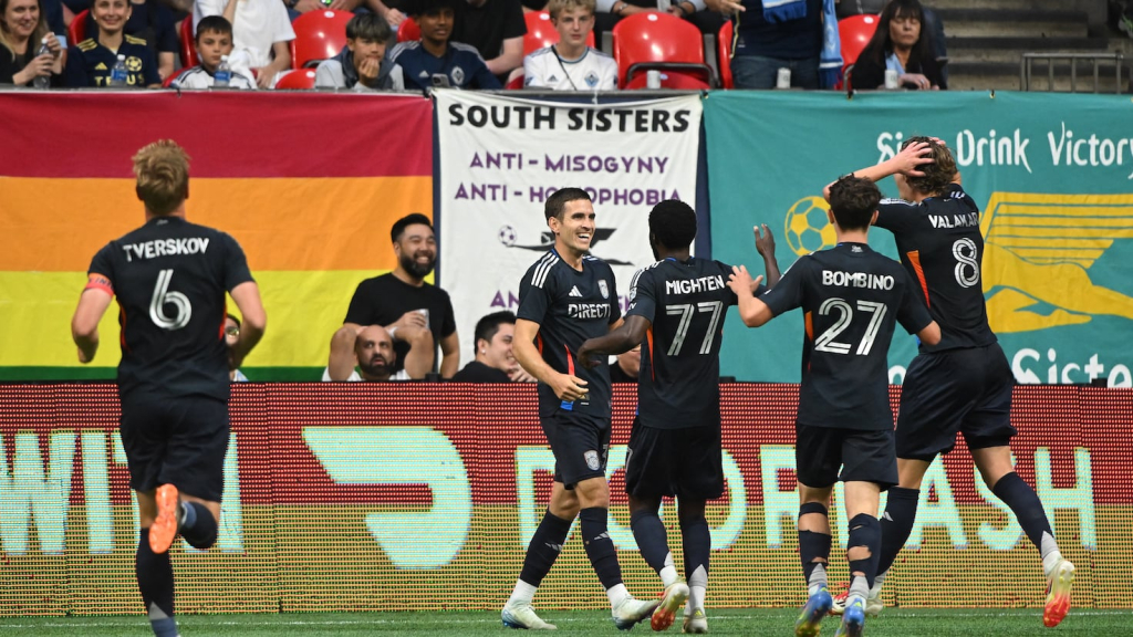 San Diego FC golea a Vancouver Whitecaps y toma el liderato de la Conferencia Oeste