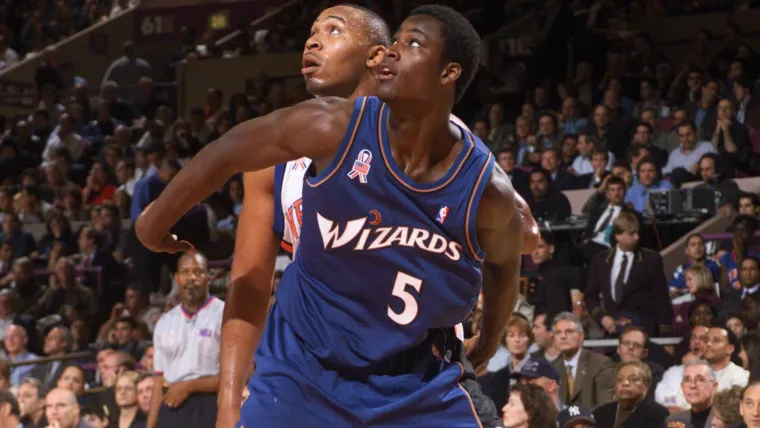 Debut de la NBA - Kwame Brown Debut de la NBA - Kwame Brown