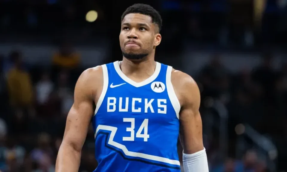 El futuro de Giannis Antetokounmpo: ¿por qué la salida de Lillard puede provocar su adiós de Milwaukee? | Sporting News Argentina