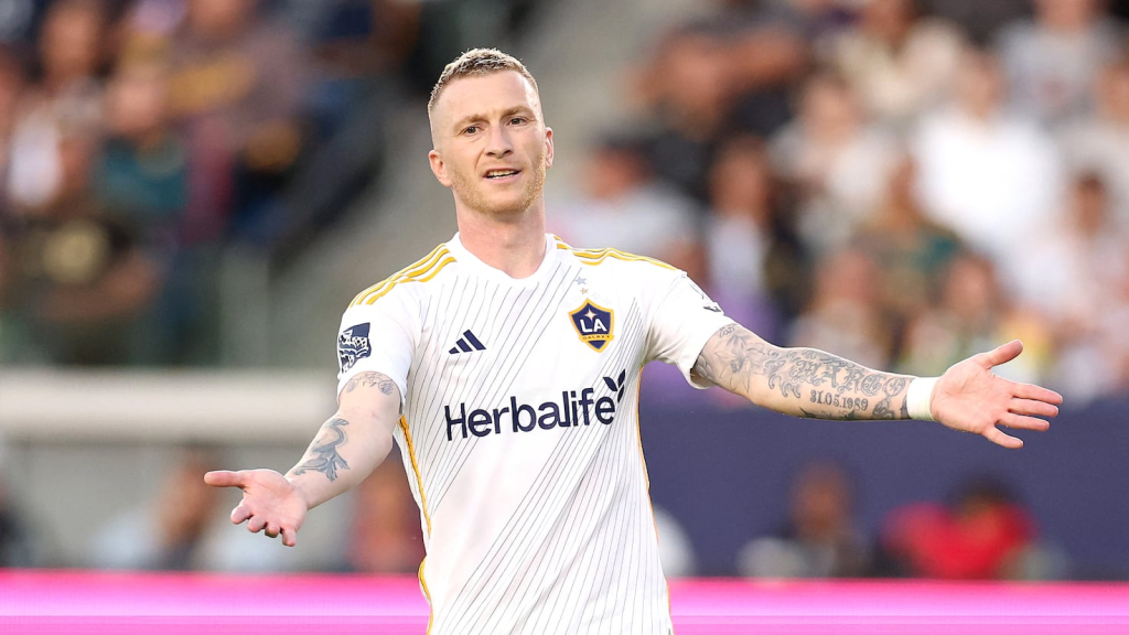 LA Galaxy se juega la temporada en los próximos tres partidos