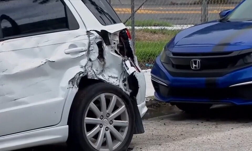 Carrera entre Cybertruck y Lamborghini termina mal: 8 autos destrozados en Overtown