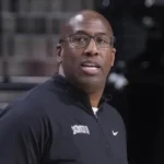 Mike Brown planea su sistema en los Knicks centrado en una de sus figuras | Sporting News Argentina