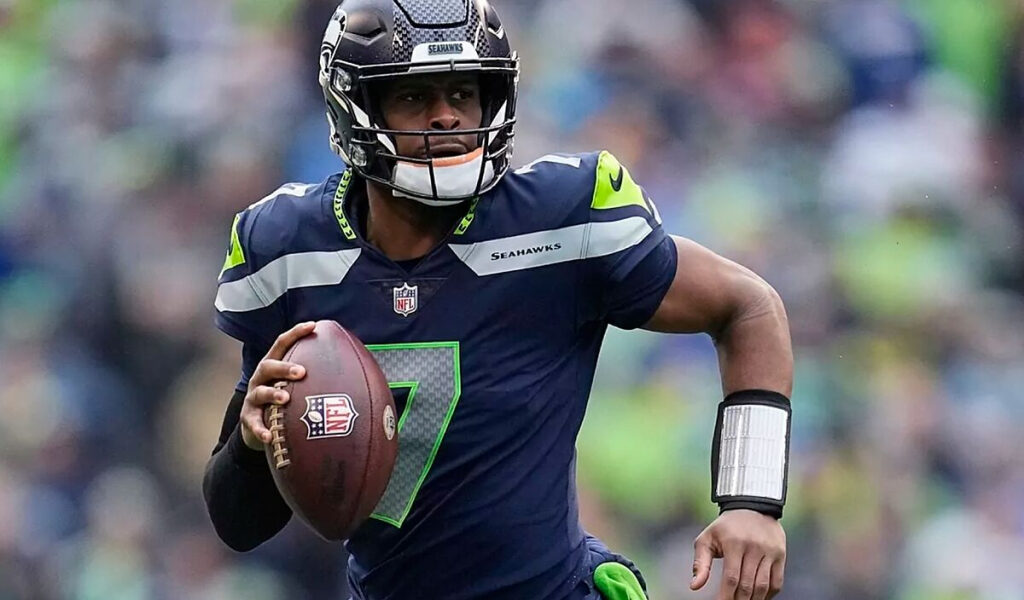 Pete Carroll y Geno Smith generan ilusin con los Raiders