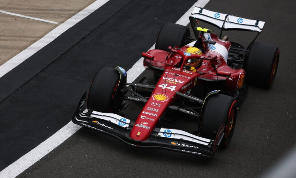 Cómo Lewis Hamilton está moldeando el coche de Ferrari para la F1 2026