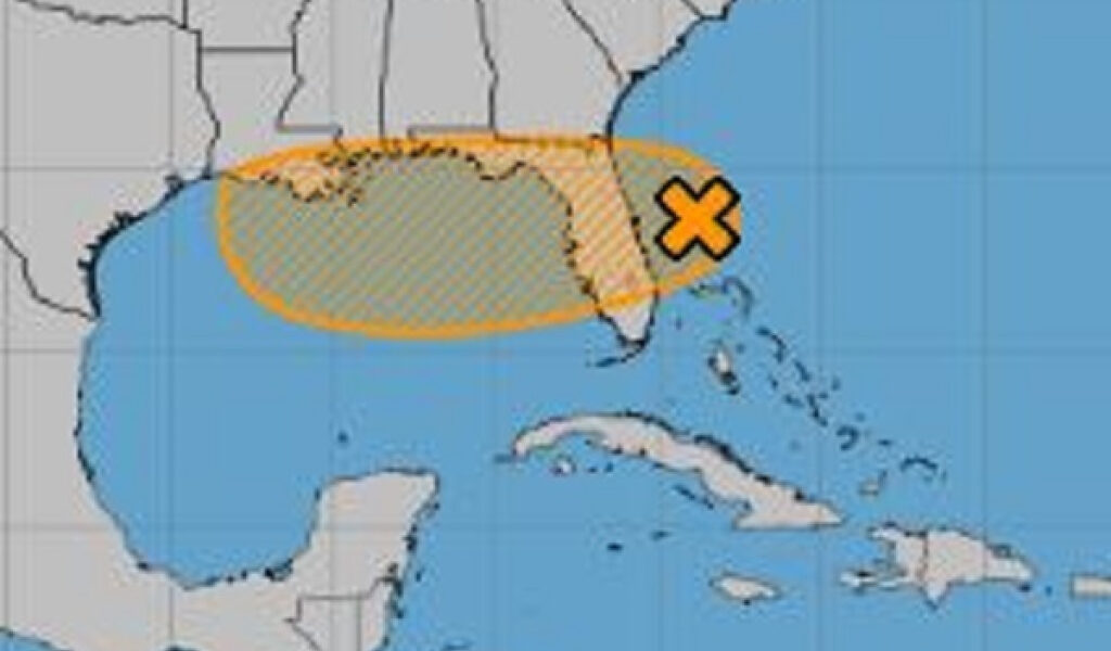 Hurricane Center nuevamente aumenta el sistema de probabilidades sobre Florida