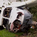 Avioneta se estrella en área residencial de Pembroke Pines con 4 personas a bordo