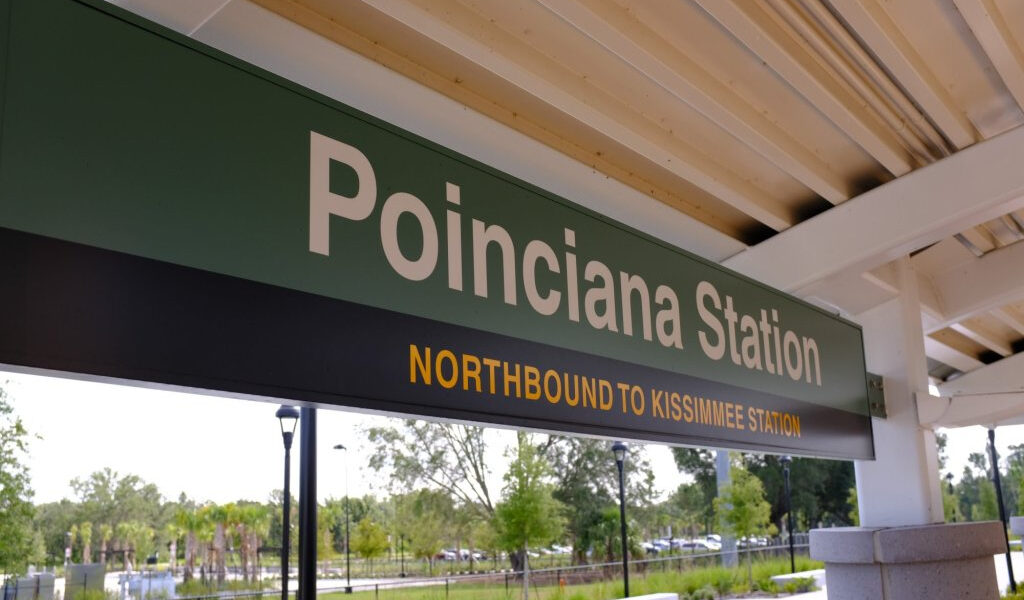 La firma de energía limpia tiene como objetivo para el innovador de noviembre en el sitio de Poinciana SunRail