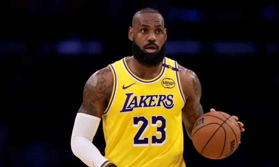 La condición que pone Los Angeles Lakers para traspasar a LeBron James | Sporting News Argentina