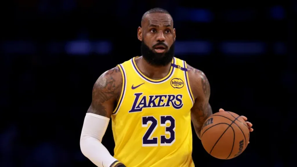 La condición que pone Los Angeles Lakers para traspasar a LeBron James | Sporting News Argentina