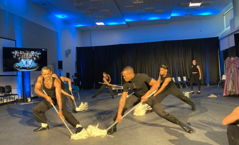 Los auges de energía teatral de Princess Cruises en el campus de Florida antes del nuevo debut en el barco