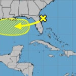 El nuevo sistema tropical podría surgir del área de baja presión cerca de Florida, según los pronosticadores