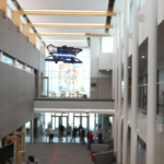 Escuela de Miami-Dade prueba drones que responden a tiroteos en tiempo récord