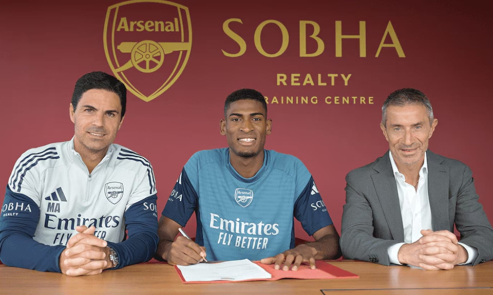 Oficial: Mosquera ficha por el Arsenal… con dardo del Valencia