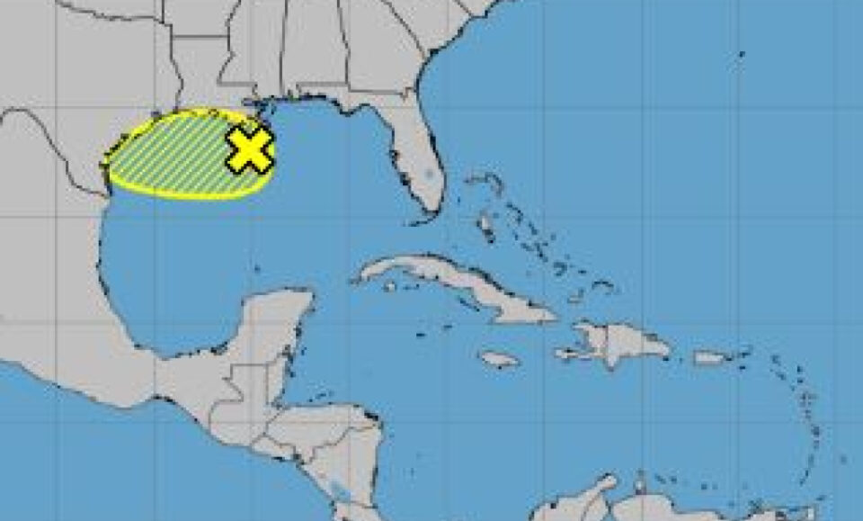 Hurricane Center dice que el sistema de Gulf tiene pequeñas posibilidades de desarrollar