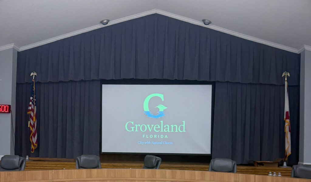 Groveland agrega límites de término, suspensiones del consejo a la votación de noviembre