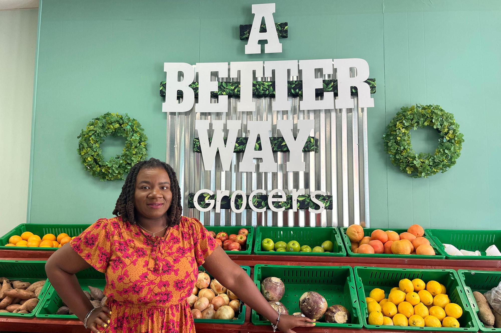 Tiffany Terrell comenzó una mejor manera de comestibles en Albany, Georgia, para ayudar a los residentes a obtener alimentos frescos. (Renuka Rayasam/KFF Health News/TNS)