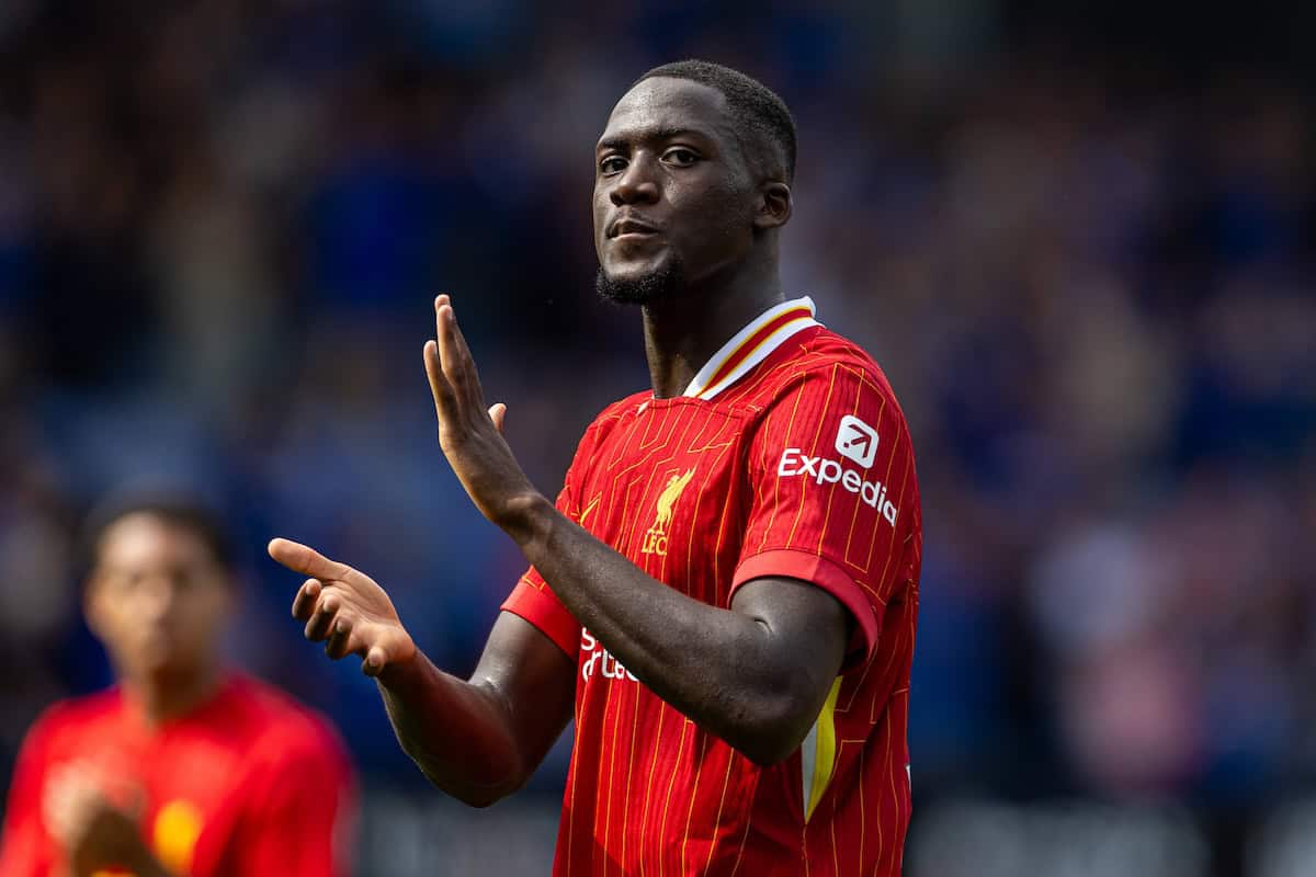 El Liverpool no vende a Konaté