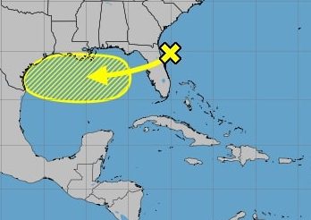 Los pronosticadores están observando un área de baja presión en alta mar del noreste de Florida. (Centro Nacional de Huracanes/Cortesía)