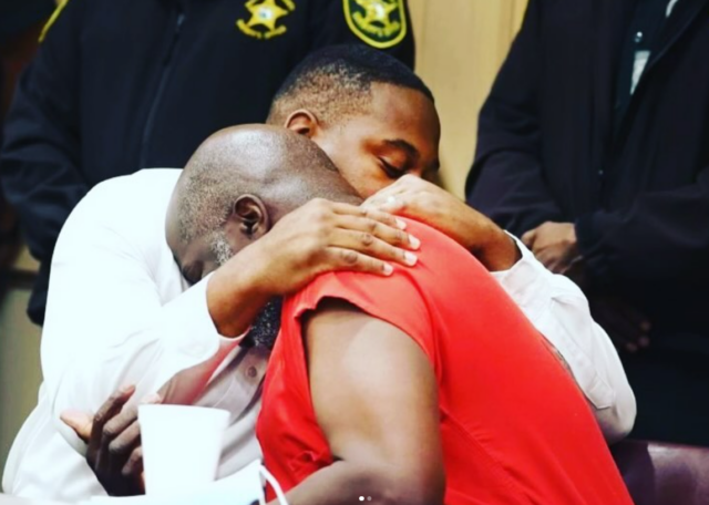 Hombre de Broward preso compensación
