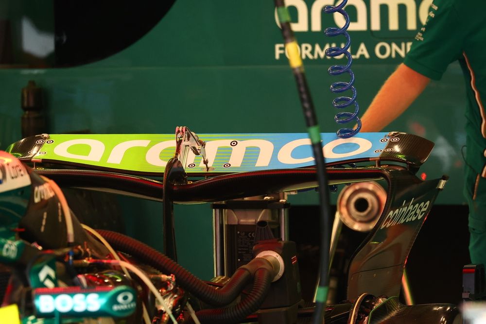 Las 'mejoras' de Aston Martin F1 en Spa: así es su alerón trasero al estilo McLaren