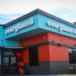 Esta tienda de donas ‘nacida y esmaltada de Florida’ acaba de abrir en Carrollwood