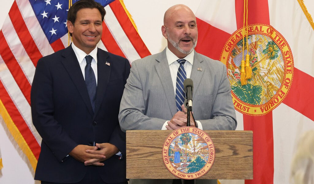 La auditoría de Doge hace que el condado de Florida controlado por el Partido Republicano sea un caso de prueba para desafiar a DeSantis y desarrolladores
