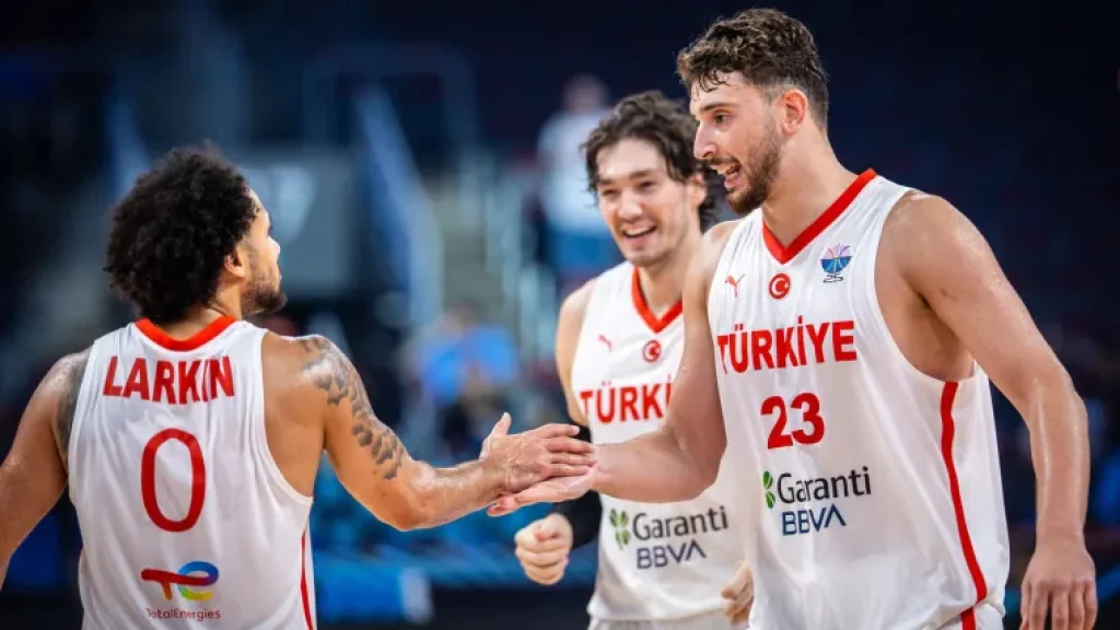 Alperen Sengun ilusiona a Turquía con su despertar en el Eurobasket 2025 | Sporting News Argentina